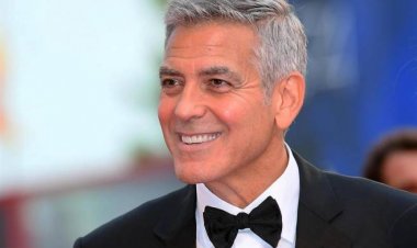 George Clooney diz que tiro acidental de Alec Baldwin foi causado por ‘erros estúpidos’