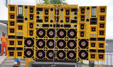 Carnaval 2026: terça-feira (3) marca início do cadastro de paredões e encerramento das inscrições de ambulantes.